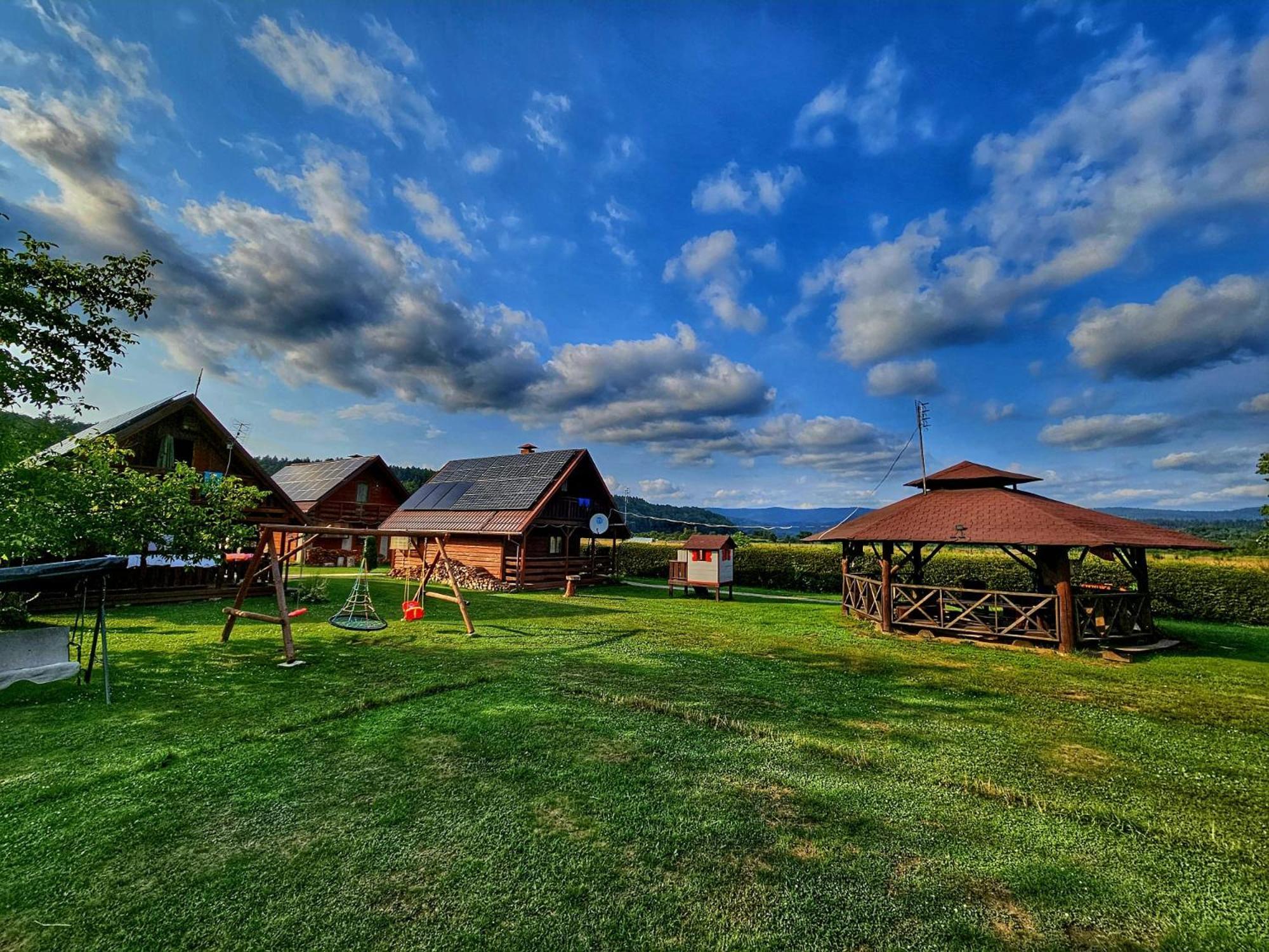 Domki Nad Sanem Lesko Bagian luar foto